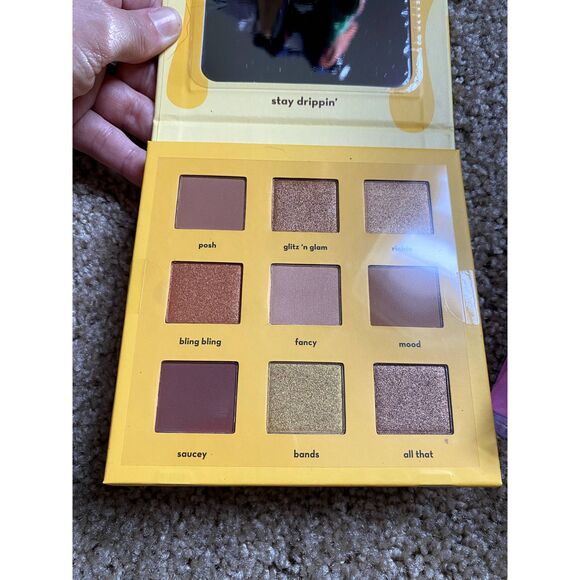 Beauty Bundle NWT LOT of 4! Risque Beauty, The Creme Shop, Burt's Bees, Wewell - Picture 2 of 5